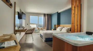 Enorme Infinity Beach ex Infinity Blue