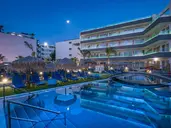 Enorme Infinity Beach