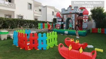 Enorme Maya Beach Hotel