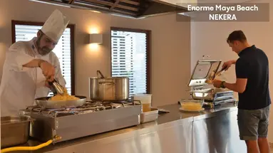 Enorme Maya Beach Hotel