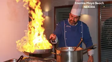 Enorme Maya Beach Hotel