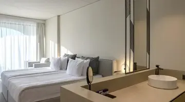 Ensana Aquahouse Hotel