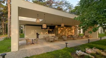 Ensana Aquahouse Hotel