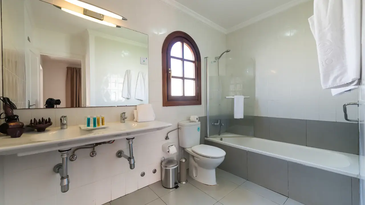eo Suite Hotel Jardin Dorado