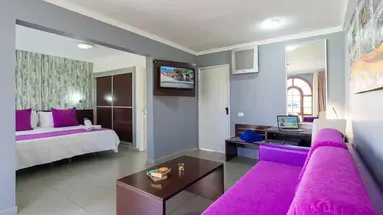 eo Suite Hotel Jardin Dorado