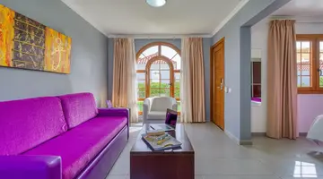 eó Suite Hotel Jardin Dorado