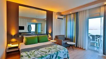 EOS BEACH RESORT