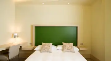 Eos Hotel