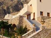 Epavlis Hotel