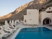 Epavlis Hotel
