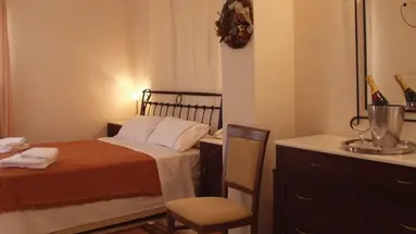 Epavlis Hotel