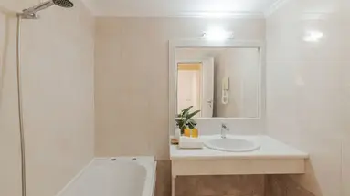 Epavlis Hotel