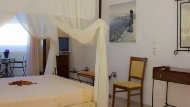 Epavlis Hotel
