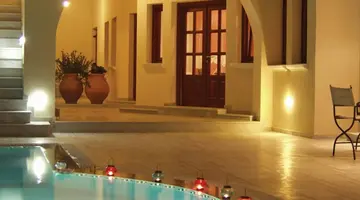 EPAVLIS HOTEL