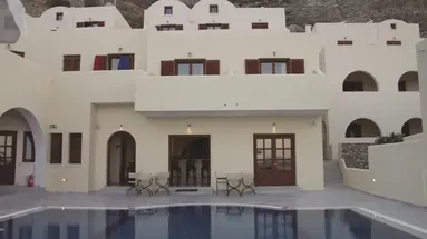 EPAVLIS SANTORINI