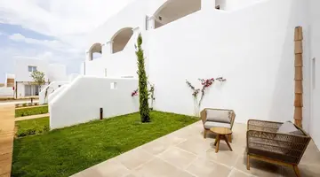 Eques Petit Resort