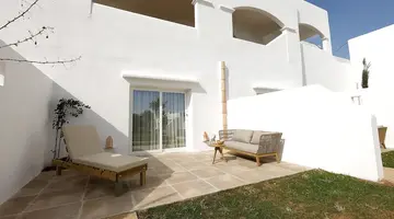 Eques Petit Resort