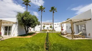 Eques Petit Resort