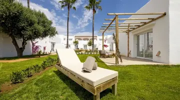 Eques Petit Resort
