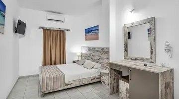 Erato Hotel