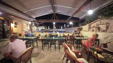 ERATO Shotel