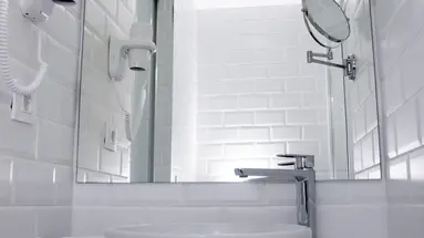 EREZA MAR (ADULTS ONLY 16+)