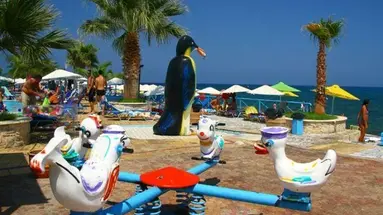 Eri Beach & Village