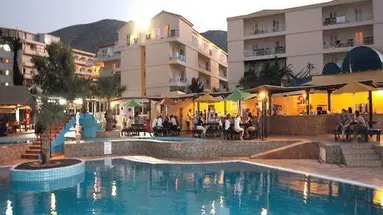 Eri Beach & Village