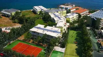 Eri Beach & Village
