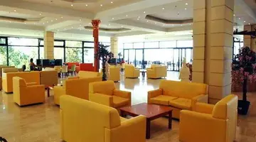 Eri Beach & Village