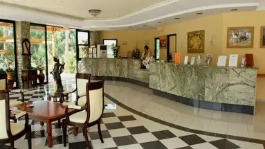 Eri Beach & Village