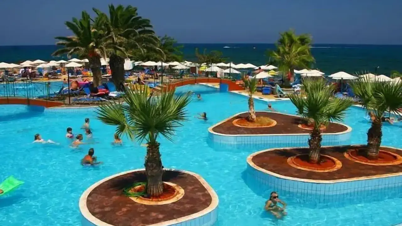 Eri Beach & Village