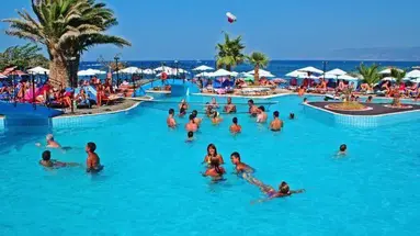 Eri Beach & Village