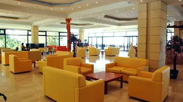 Eri Beach & Village