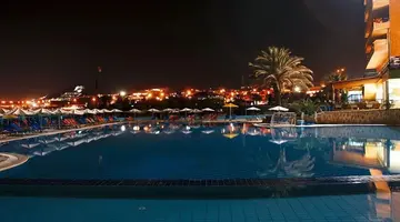 Eri Beach & Village