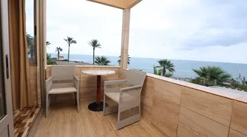 Eri Beach