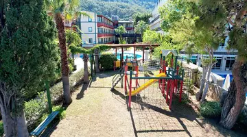 Esma Clove Resort & Spa