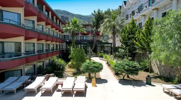 Esma Clove Resort & Spa