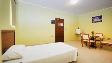 Esmeralda Hotel