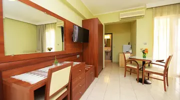 Esmeralda Hotel