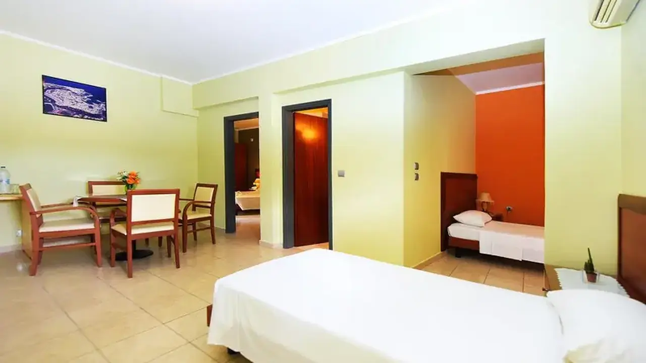 Esmeralda Hotel