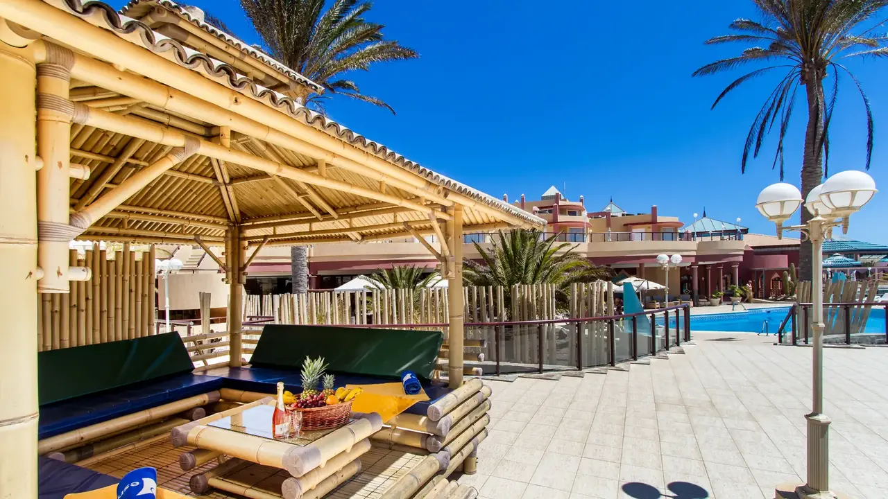 Esmeralda Maris by Livvo Hotel