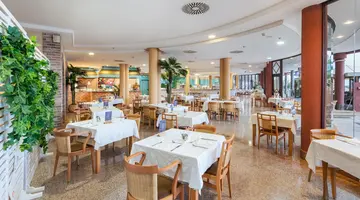Esmeralda Maris by Livvo Hotel