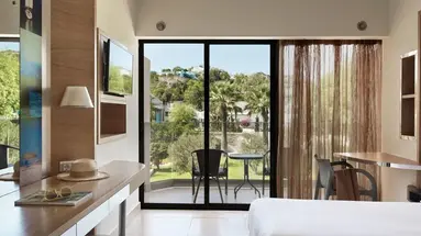 Esperos Palace