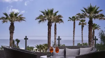 Esperos Palace