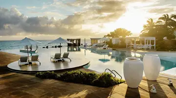 ESSQUE ZALU ZANZIBAR