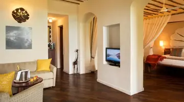 ESSQUE ZALU ZANZIBAR