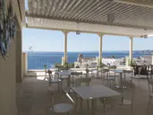 Est Hotel