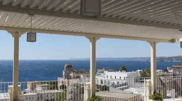 Est Hotel