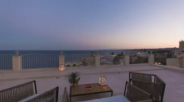 Est Hotel